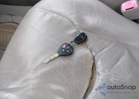 2007 Toyota Rav4 Limited V6 из США, поврежденный, VIN JTMBK31V575013919